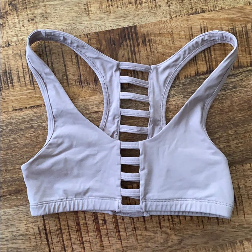 Pink Victoria Secrete ultimate sports bra